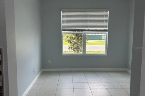 Adosado en alquiler en Orlando, Florida, 3 dormitorios, 155.7 m2 № 1885771 - foto 17
