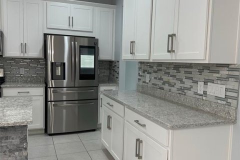 Adosado en alquiler en Orlando, Florida, 3 dormitorios, 155.7 m2 № 1885771 - foto 9