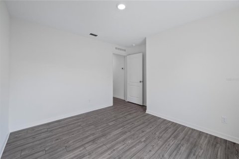 House in Port Charlotte, Florida 3 bedrooms, 156.08 sq.m. № 1107143 - photo 6