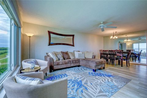 Condo in Longboat Key, Florida, 2 bedrooms  № 1669918 - photo 9