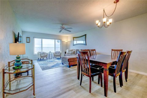 Condo in Longboat Key, Florida, 2 bedrooms  № 1669918 - photo 6