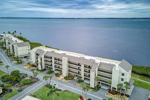 Condo in Longboat Key, Florida, 2 bedrooms  № 1669918 - photo 25