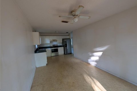 Villa ou maison à vendre à Sarasota, Floride: 3 chambres, 103.12 m2 № 2413676 - photo 14
