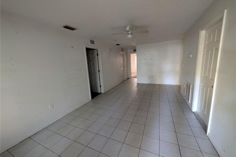 Villa ou maison à vendre à Sarasota, Floride: 3 chambres, 103.12 m2 № 2413676 - photo 3