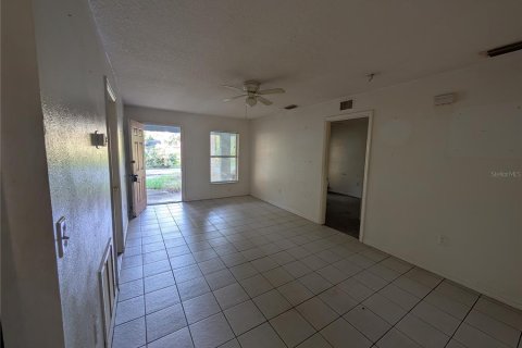 Villa ou maison à vendre à Sarasota, Floride: 3 chambres, 103.12 m2 № 2413676 - photo 18