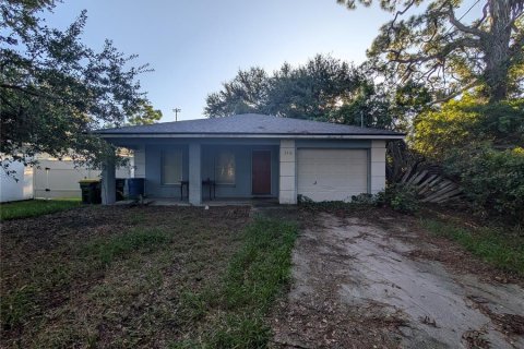 Villa ou maison à vendre à Sarasota, Floride: 3 chambres, 103.12 m2 № 2413676 - photo 2
