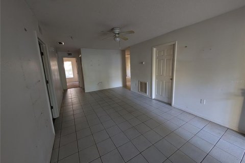 Villa ou maison à vendre à Sarasota, Floride: 3 chambres, 103.12 m2 № 2413676 - photo 4