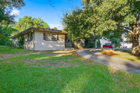 Villa ou maison à vendre à Palm Harbor, Floride: 3 chambres, 198.63 m2 № 2433570 - photo 2