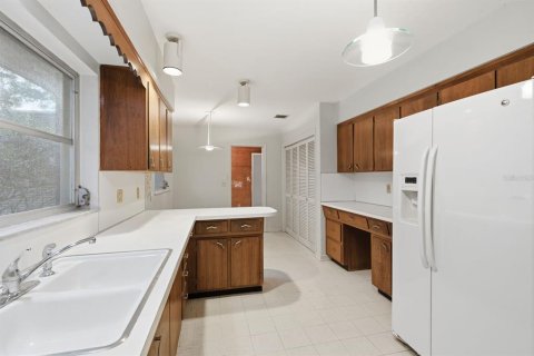 Villa ou maison à vendre à Palm Harbor, Floride: 3 chambres, 198.63 m2 № 2433570 - photo 14