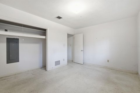 Villa ou maison à vendre à Palm Harbor, Floride: 3 chambres, 198.63 m2 № 2433570 - photo 24