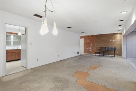 Villa ou maison à vendre à Palm Harbor, Floride: 3 chambres, 198.63 m2 № 2433570 - photo 8