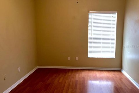 Villa ou maison à louer à Oviedo, Floride: 4 chambres, 190.64 m2 № 2419930 - photo 7