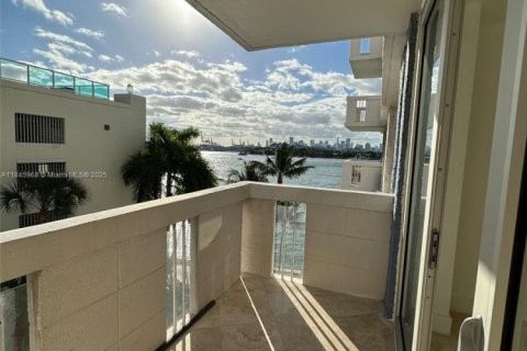 Copropriété à vendre à Miami Beach, Floride: 1 chambre, 78.97 m2 № 1842827 - photo 21