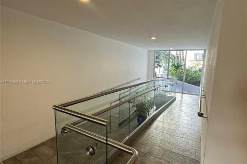 Copropriété à vendre à Miami Beach, Floride: 1 chambre, 78.97 m2 № 1842827 - photo 13