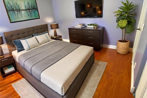 Villa ou maison à vendre à Weston, Floride: 5 chambres, 199.18 m2 № 1966562 - photo 11