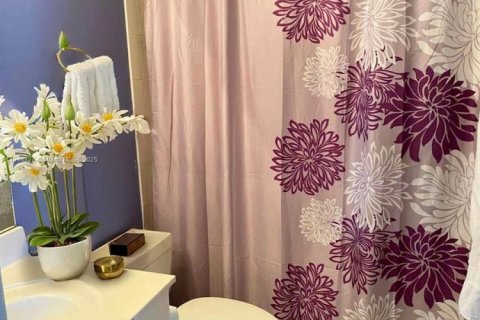 Villa ou maison à vendre à Weston, Floride: 5 chambres, 199.18 m2 № 1966562 - photo 13