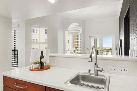 Condominio en venta en Cocoa, Florida, 4 dormitorios, 413.79 m2 № 2148222 - foto 21