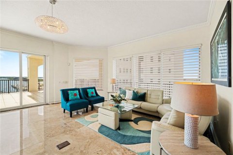 Condominio en venta en Cocoa, Florida, 4 dormitorios, 413.79 m2 № 2148222 - foto 6
