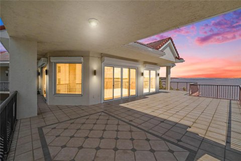 Condominio en venta en Cocoa, Florida, 4 dormitorios, 413.79 m2 № 2148222 - foto 20