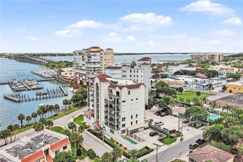 Condominio en venta en Cocoa, Florida, 4 dormitorios, 413.79 m2 № 2148222 - foto 2