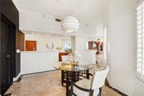Condominio en venta en Cocoa, Florida, 4 dormitorios, 413.79 m2 № 2148222 - foto 19
