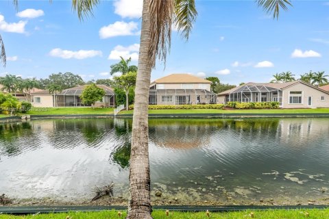 Villa ou maison à louer à Coral Springs, Floride: 4 chambres, 243.03 m2 № 1931386 - photo 28