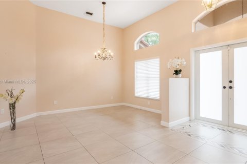Villa ou maison à louer à Coral Springs, Floride: 4 chambres, 243.03 m2 № 1931386 - photo 7
