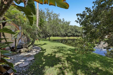 Condo in Weston, Florida, 2 bedrooms  № 1891897 - photo 28