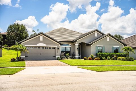 Casa en venta en Auburndale, Florida, 4 dormitorios, 289.2 m2 № 1805459 - foto 3