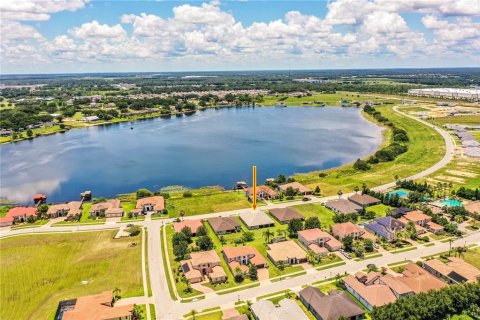 Casa en venta en Auburndale, Florida, 4 dormitorios, 289.2 m2 № 1805459 - foto 8