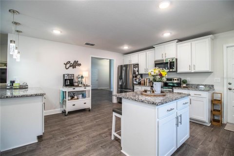 Casa en venta en Auburndale, Florida, 4 dormitorios, 289.2 m2 № 1805459 - foto 30