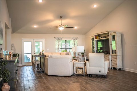 Casa en venta en Auburndale, Florida, 4 dormitorios, 289.2 m2 № 1805459 - foto 20