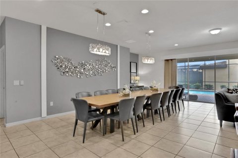 Villa ou maison à vendre à Kissimmee, Floride: 9 chambres, 407.93 m2 № 1446882 - photo 6