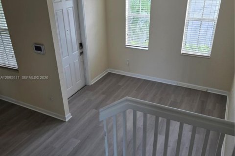 Copropriété à louer à Homestead, Floride: 3 chambres, 123.1 m2 № 2390218 - photo 2