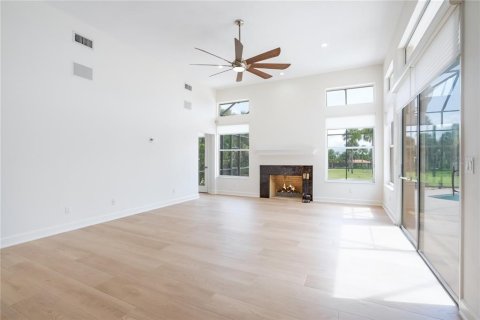 House in Palm Coast, Florida 4 bedrooms, 280.1 sq.m. № 1911934 - photo 29