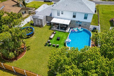 Villa ou maison à vendre à Spring Hill, Floride: 3 chambres, 217.76 m2 № 2115450 - photo 2