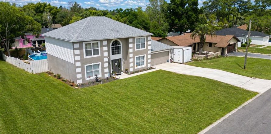 Villa ou maison à Spring Hill, Floride 3 chambres, 217.76 m2 № 2115450