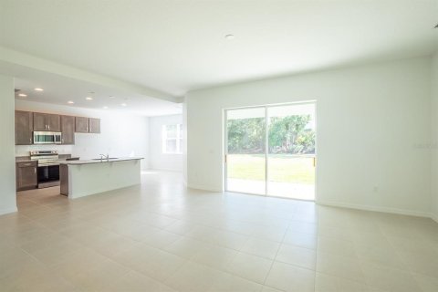 Casa en venta en Palm Coast, Florida, 3 dormitorios, 167.22 m2 № 2148794 - foto 11