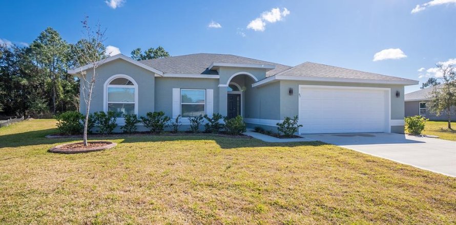 Casa en Palm Coast, Florida 3 dormitorios, 167.22 m2 № 2148794