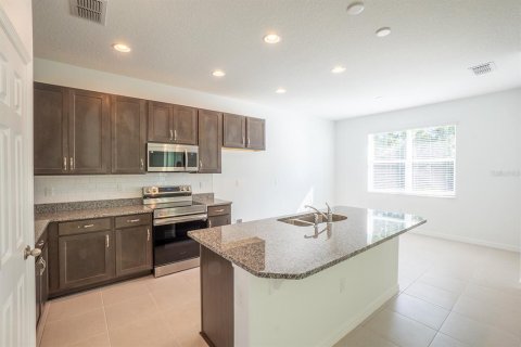 Casa en venta en Palm Coast, Florida, 3 dormitorios, 167.22 m2 № 2148794 - foto 13