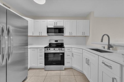 Copropriété à vendre à Tampa, Floride: 1 chambre, 78.6 m2 № 1919606 - photo 19