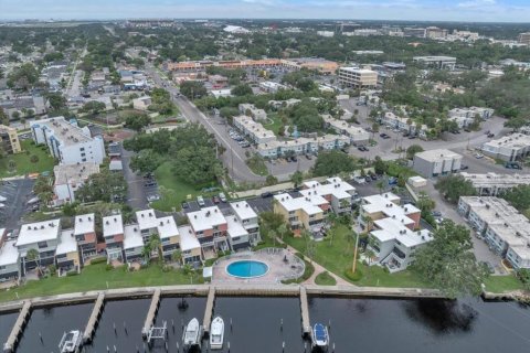 Copropriété à vendre à Tampa, Floride: 1 chambre, 78.6 m2 № 1919606 - photo 2