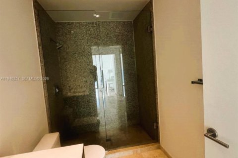 Copropriété à louer à Miami, Floride: 2 chambres, 112.23 m2 № 1997965 - photo 6