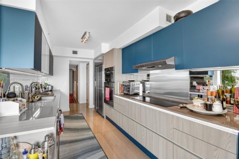 Copropriété à vendre à Sunny Isles Beach, Floride: 3 chambres, 205.31 m2 № 1978474 - photo 11