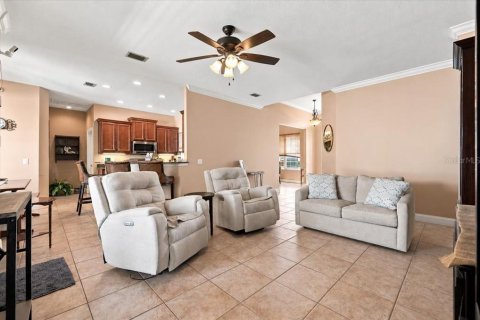 Casa en venta en Lakeland, Florida, 4 dormitorios, 218.97 m2 № 2354930 - foto 10