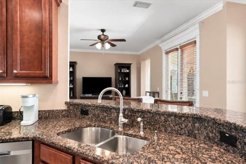 Casa en venta en Lakeland, Florida, 4 dormitorios, 218.97 m2 № 2354930 - foto 11