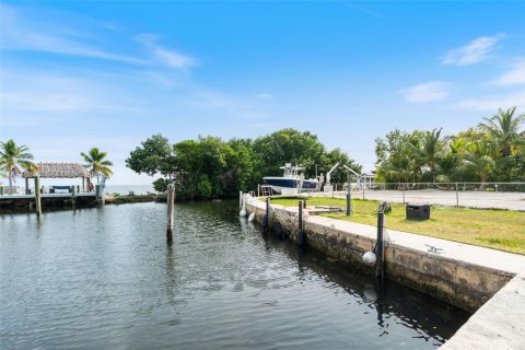 Casa en venta en Key Largo, Florida, 4 dormitorios, 159.42 m2 № 1998024 - foto 10