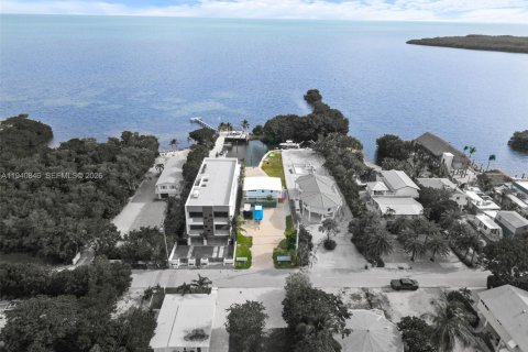 Casa en venta en Key Largo, Florida, 4 dormitorios, 159.42 m2 № 1998024 - foto 4