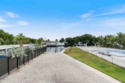 Casa en venta en Key Largo, Florida, 4 dormitorios, 159.42 m2 № 1998024 - foto 13