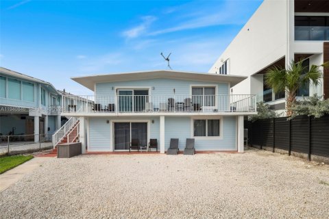 Casa en venta en Key Largo, Florida, 4 dormitorios, 159.42 m2 № 1998024 - foto 8